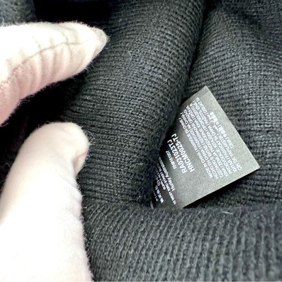 HURLEY 2 PACK BEANIE SET, GREY & BLACK, ONE SIZE FITS ALL, MAX WARMTH UNISEX - Picture 12 of 12